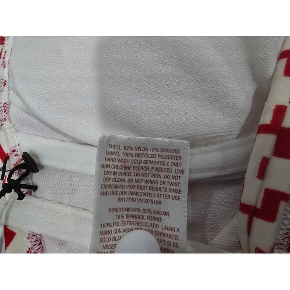 NWT Red Geometric Underwire Bikini Top – 34DD (Shade & Shore) - Picture 7 of 8